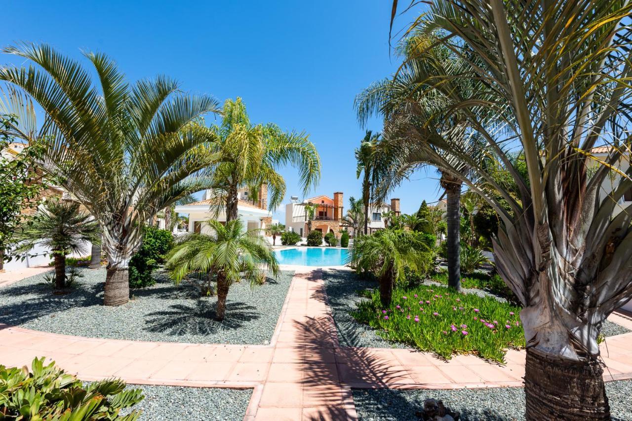 Villa Alexandra By Ezoria Villas Ayia Napa Exterior foto