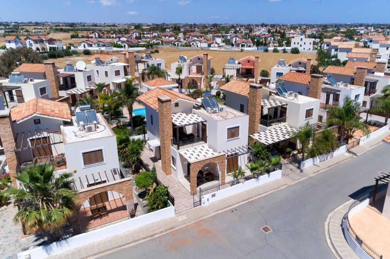 Villa Alexandra By Ezoria Villas Ayia Napa Exterior foto