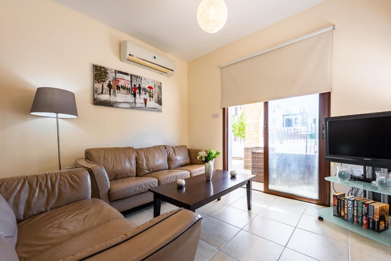 Villa Alexandra By Ezoria Villas Ayia Napa Exterior foto