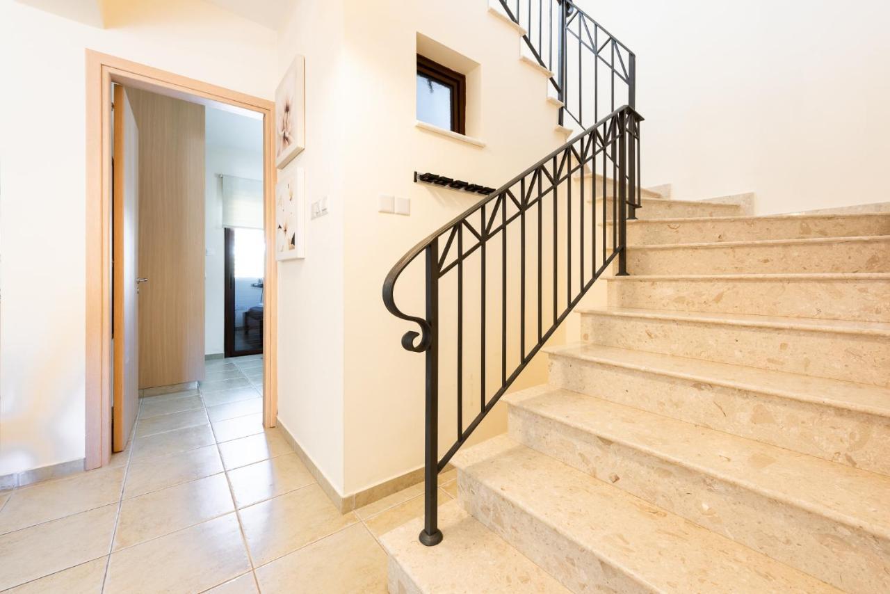 Villa Alexandra By Ezoria Villas Ayia Napa Exterior foto