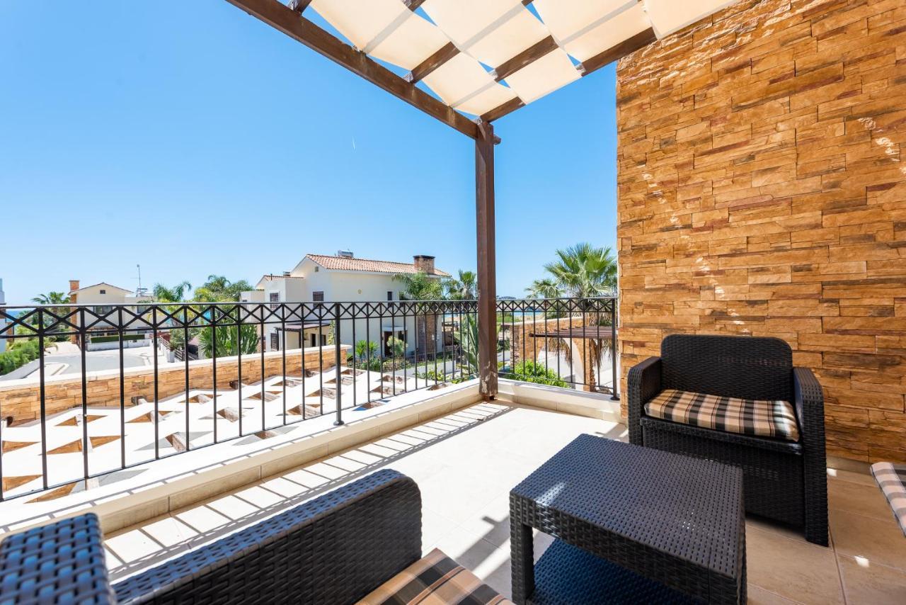 Villa Alexandra By Ezoria Villas Ayia Napa Exterior foto