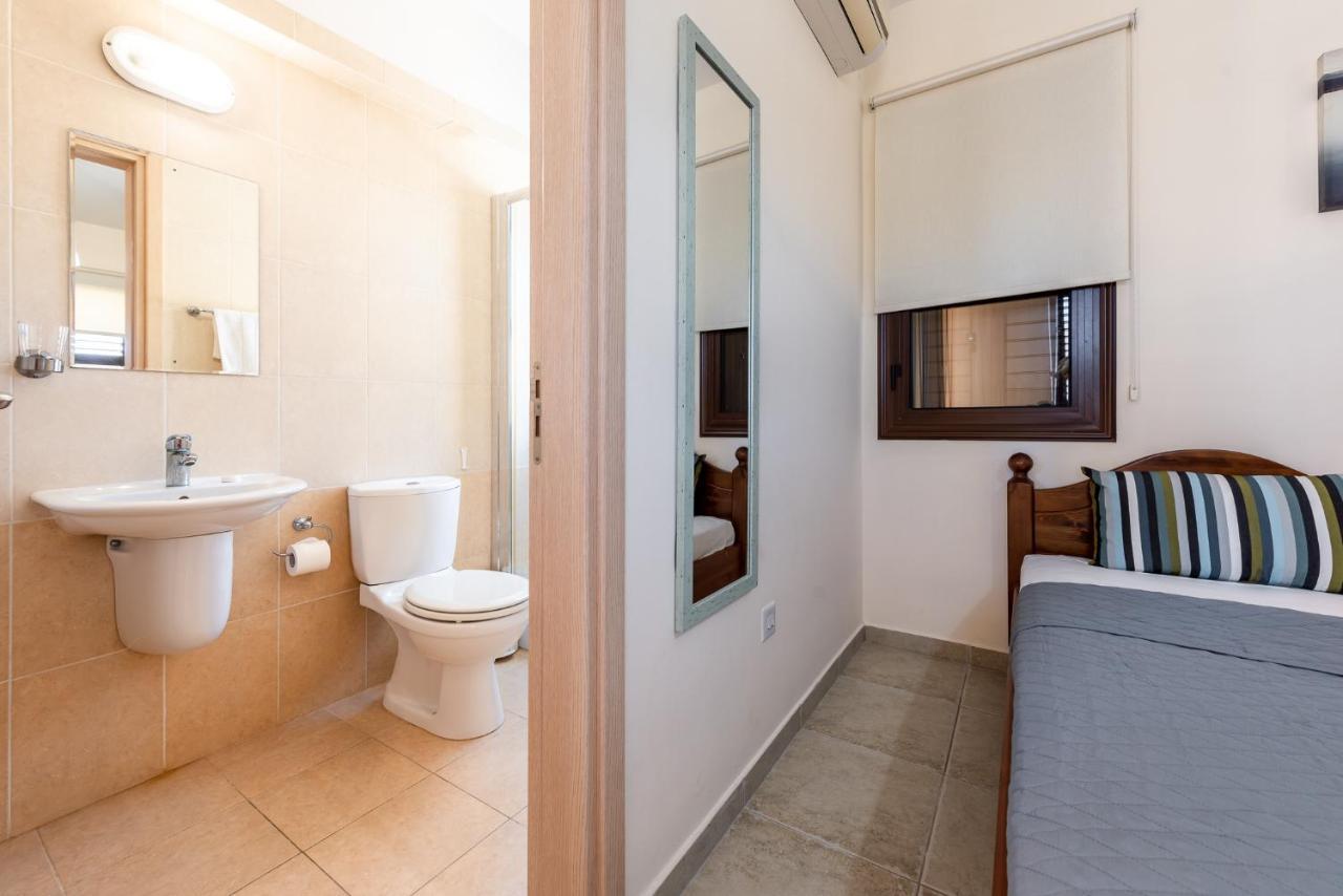 Villa Alexandra By Ezoria Villas Ayia Napa Exterior foto