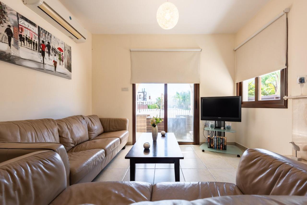 Villa Alexandra By Ezoria Villas Ayia Napa Exterior foto