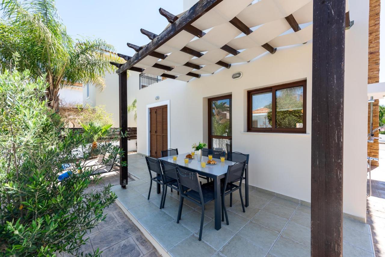 Villa Alexandra By Ezoria Villas Ayia Napa Exterior foto